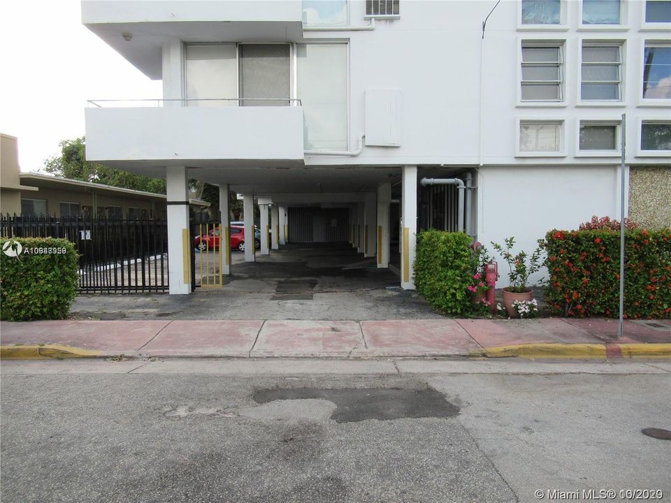 Vendido Recientemente: $139,000 (1 camas, 1 baños, 767 Pies cuadrados)