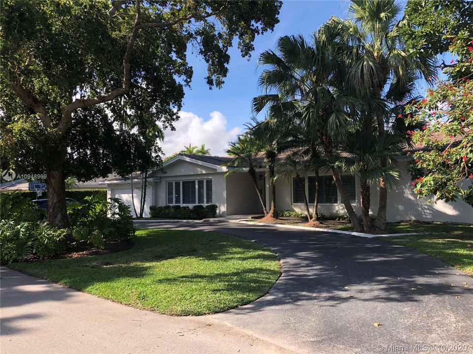 Recently Rented: $7,600 (5 beds, 3 baths, 2947 Square Feet)