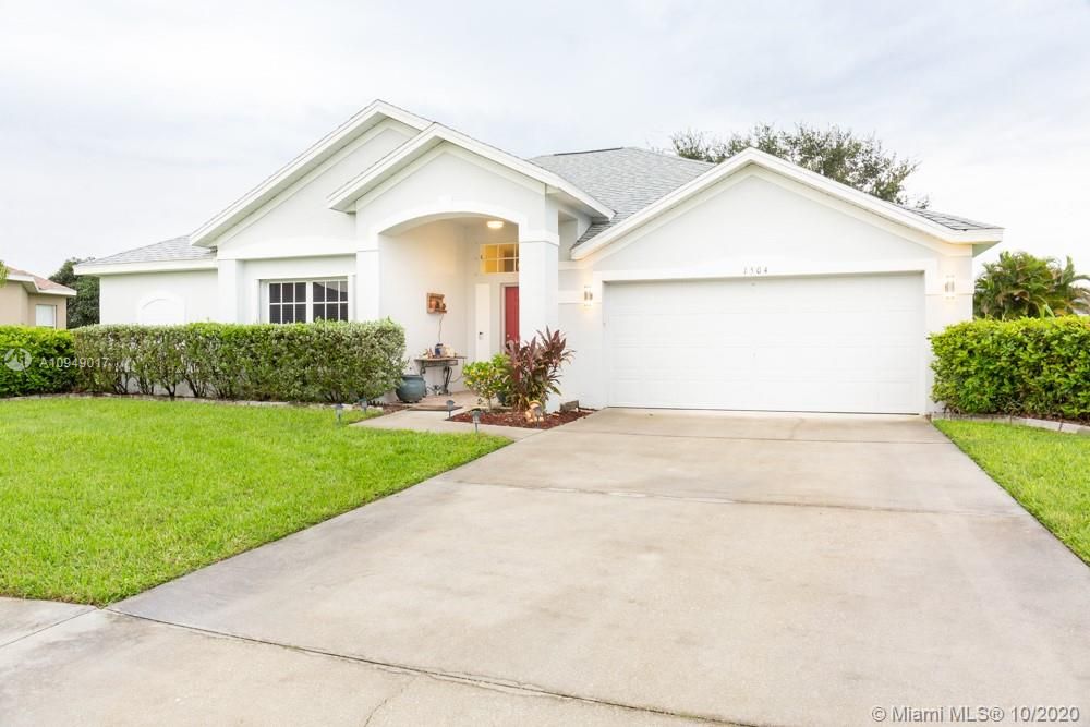 Vendido Recientemente: $255,900 (3 camas, 2 baños, 1826 Pies cuadrados)