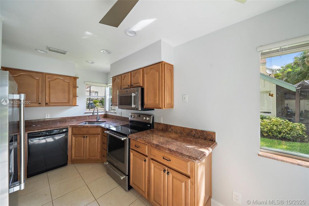 Bright Kitchen w/ Many Windows