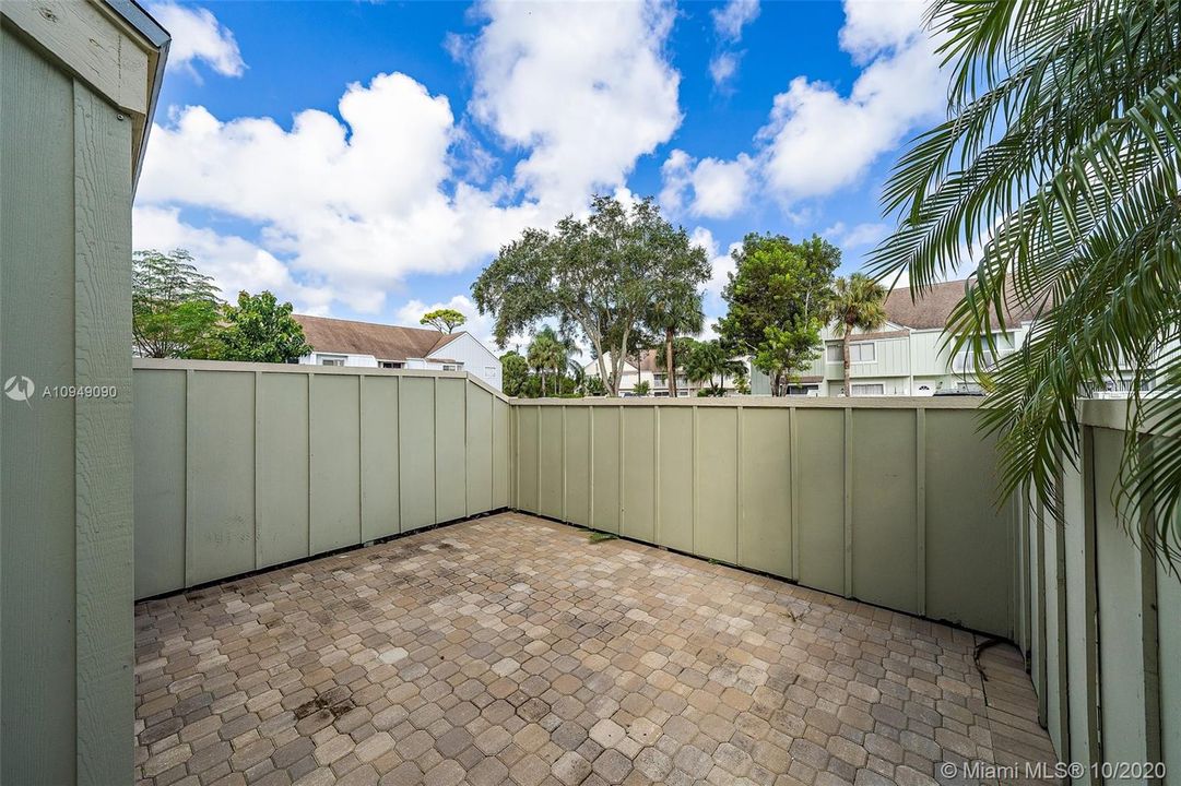 Enclosed Front Patio