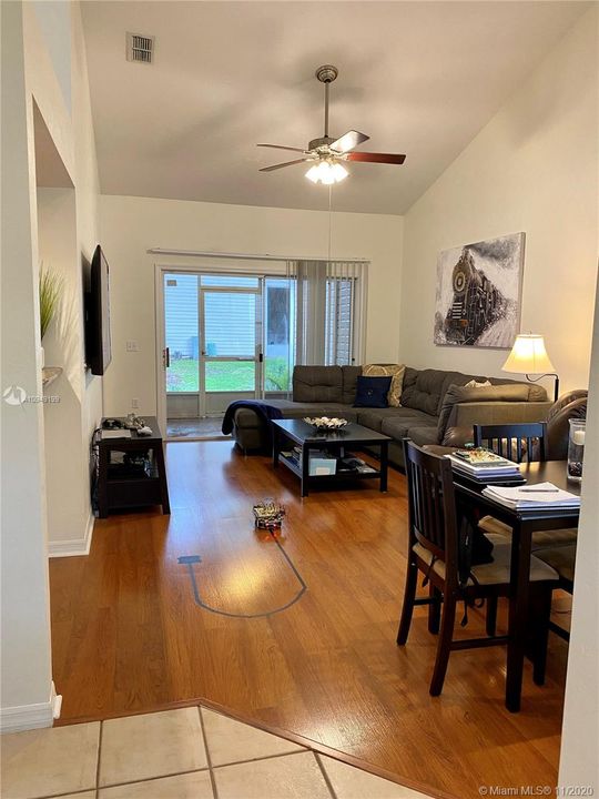 Vendido Recientemente: $148,000 (1 camas, 1 baños, 0 Pies cuadrados)