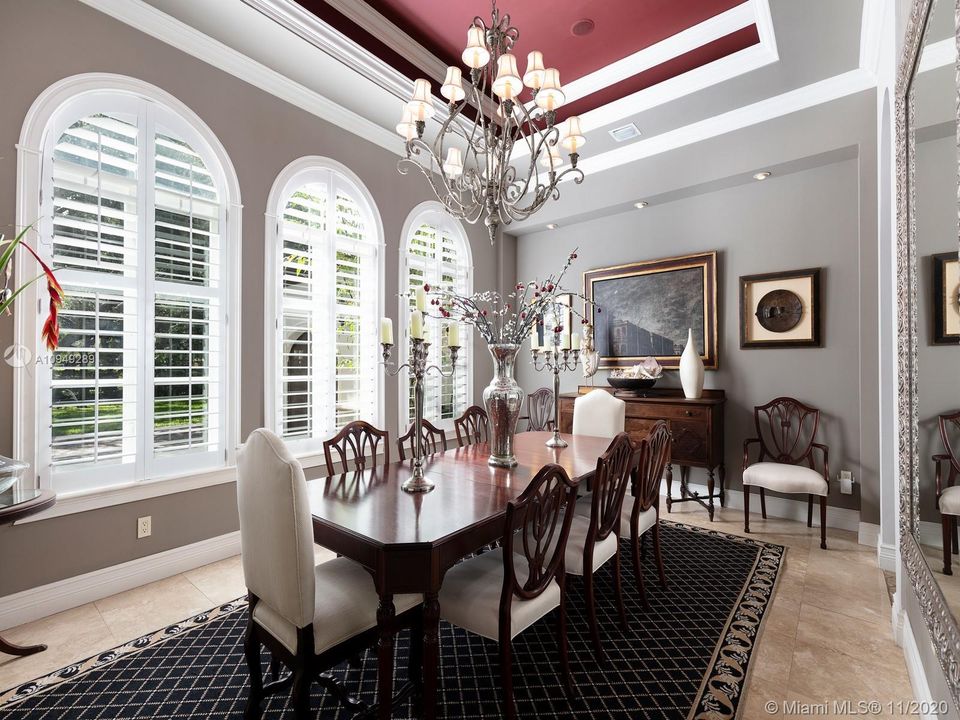 Recently Sold: $1,965,000 (6 beds, 5 baths, 4865 Square Feet)