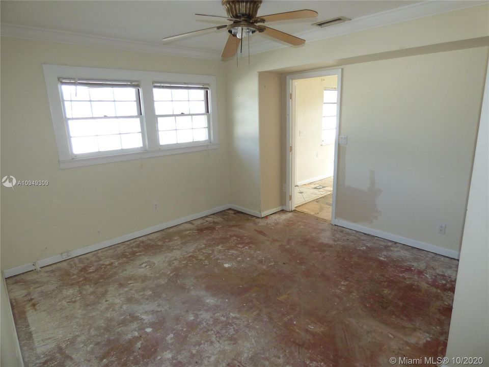 最近售出: $397,900 (3 贝兹, 3 浴室, 2608 平方英尺)