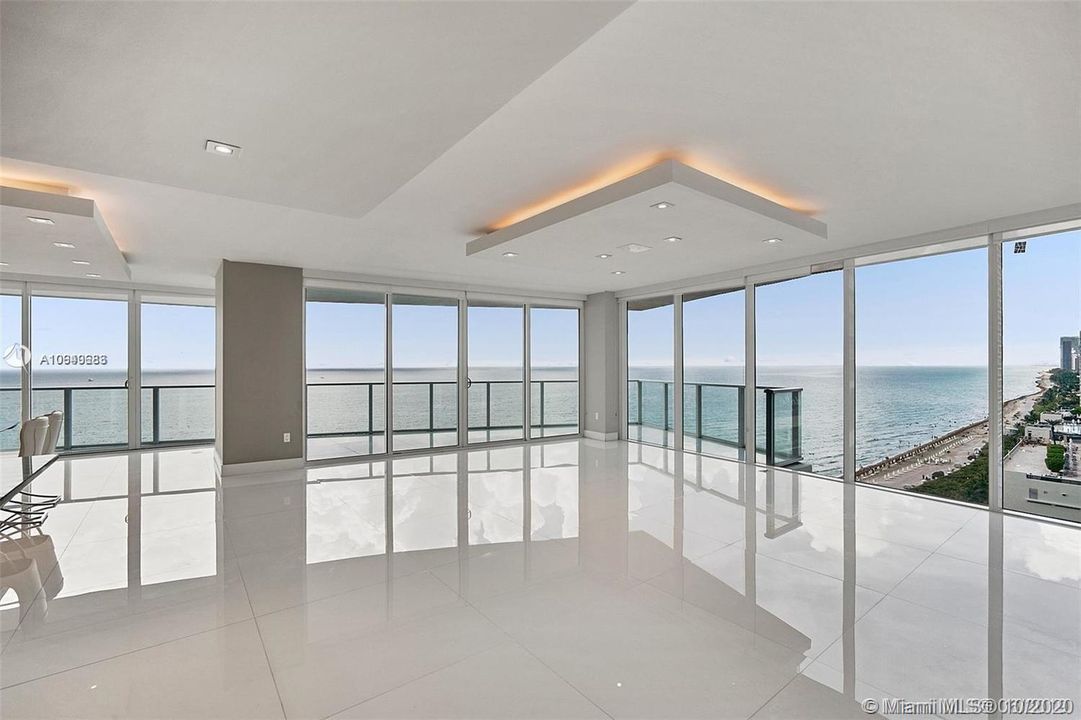 Recently Sold: $1,697,000 (4 beds, 4 baths, 3163 Square Feet)