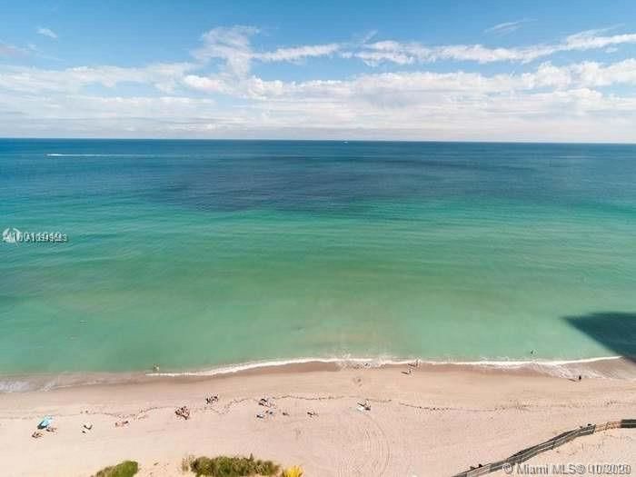 Recently Sold: $1,697,000 (4 beds, 4 baths, 3163 Square Feet)