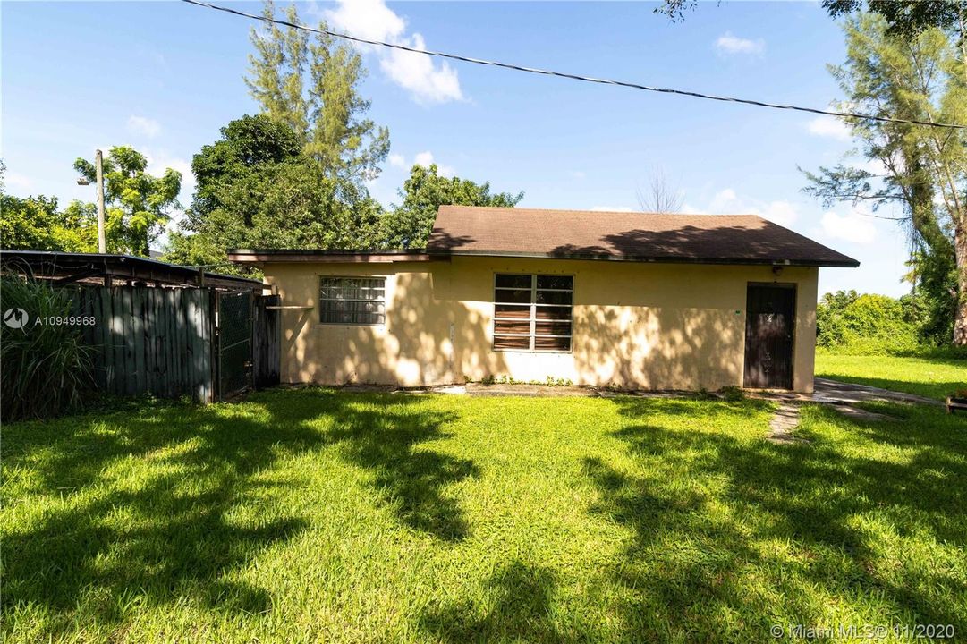 Recently Sold: $499,500 (3 beds, 2 baths, 2186 Square Feet)