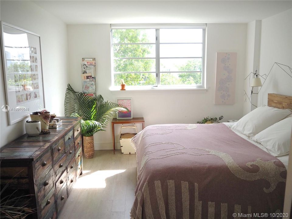 Recently Rented: $2,900 (2 beds, 2 baths, 1089 Square Feet)