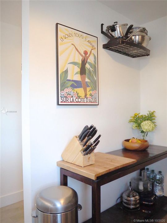 Recently Rented: $2,900 (2 beds, 2 baths, 1089 Square Feet)