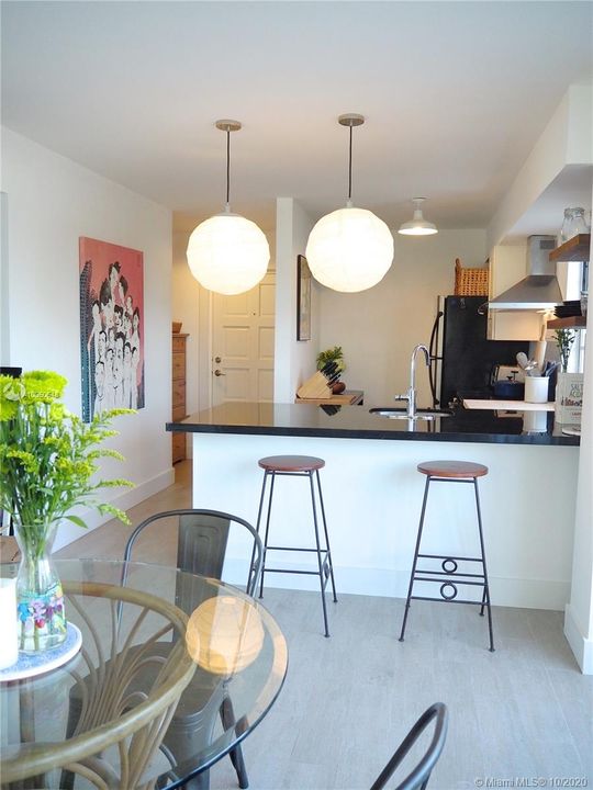 Recently Rented: $2,900 (2 beds, 2 baths, 1089 Square Feet)
