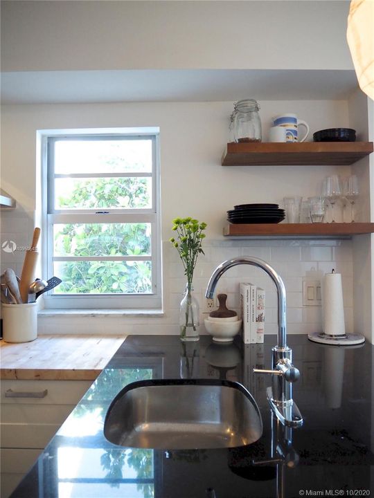 Recently Rented: $2,900 (2 beds, 2 baths, 1089 Square Feet)