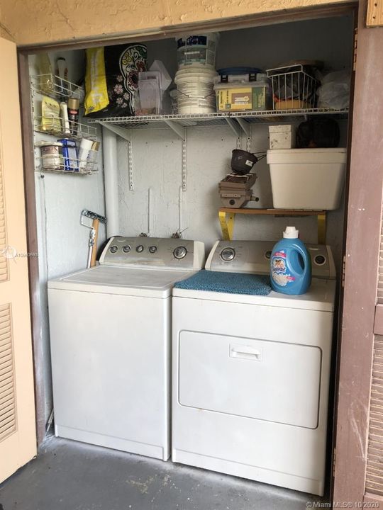 WASHER/DRYER IN UNIT