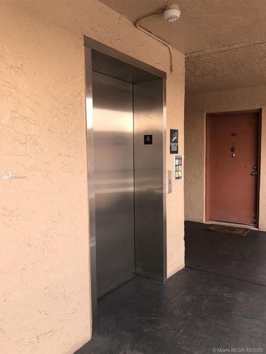 ELEVATOR