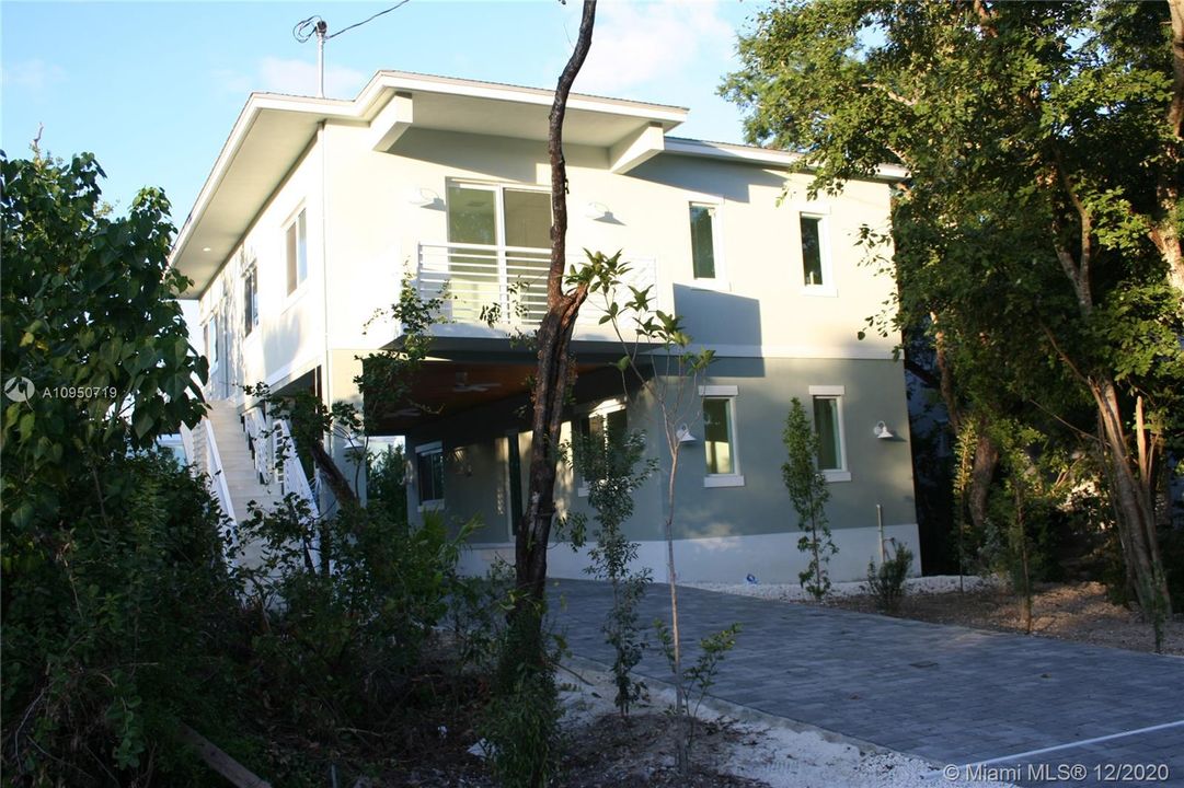 Недавно продано: $659,000 (5 спален, 3 ванн, 0 Квадратных фут)