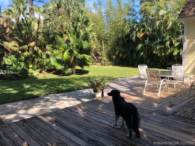 Vendido Recientemente: $599,995 (3 camas, 3 baños, 2179 Pies cuadrados)