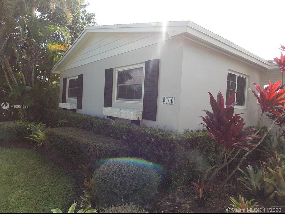 Vendido Recientemente: $506,900 (4 camas, 2 baños, 1797 Pies cuadrados)