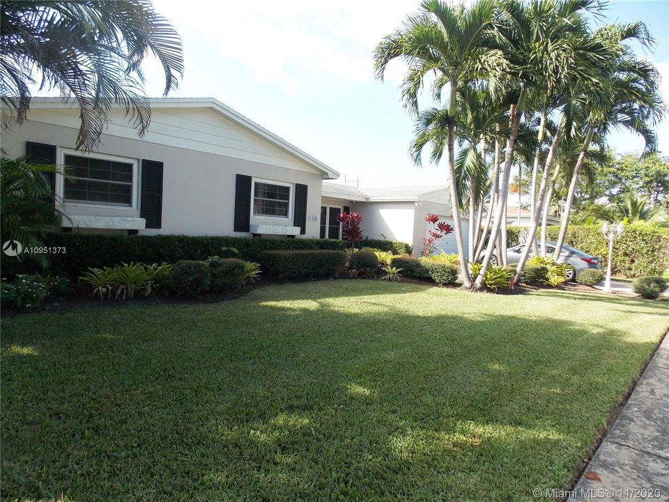 Vendido Recientemente: $506,900 (4 camas, 2 baños, 1797 Pies cuadrados)