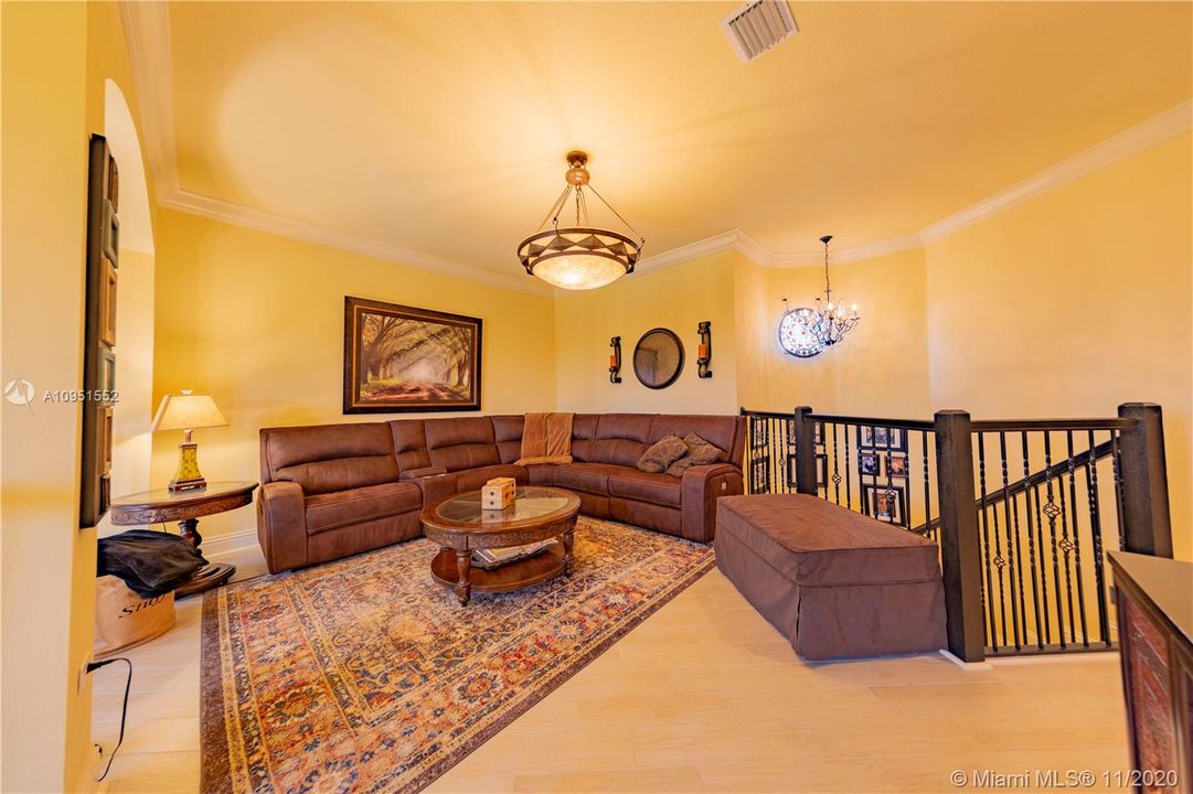 UPSTAIRS FAMILY ROOM