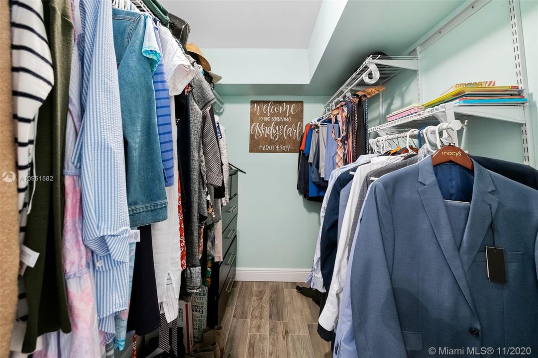 Vendido Recientemente: $449,742 (3 camas, 2 baños, 1525 Pies cuadrados)