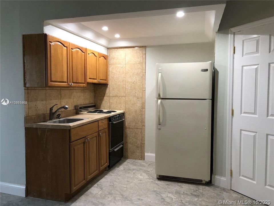 Recientemente alquilado: $950 (0 camas, 1 baños, 1862 Pies cuadrados)