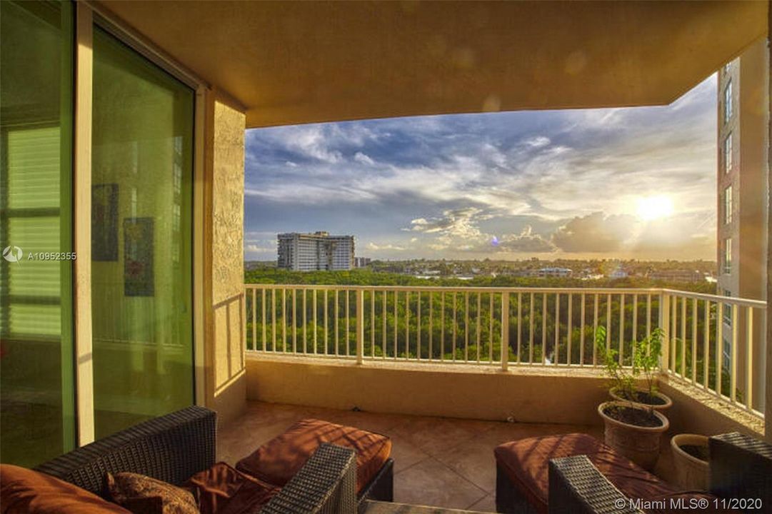 Recently Sold: $999,911 (2 beds, 2 baths, 2601 Square Feet)