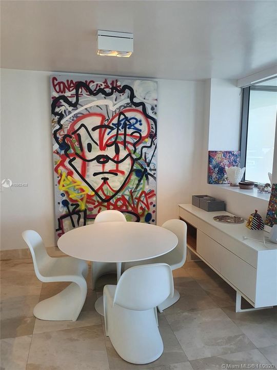 Recently Rented: $5,800 (2 beds, 2 baths, 1323 Square Feet)