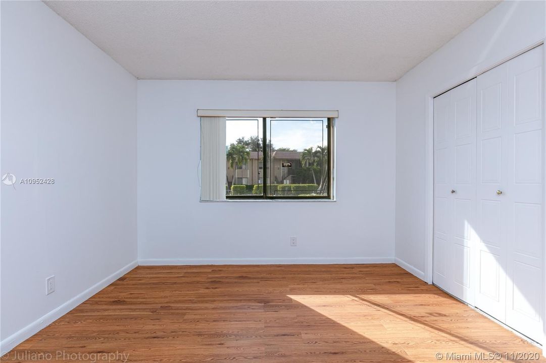 Recently Rented: $1,690 (2 beds, 2 baths, 1256 Square Feet)