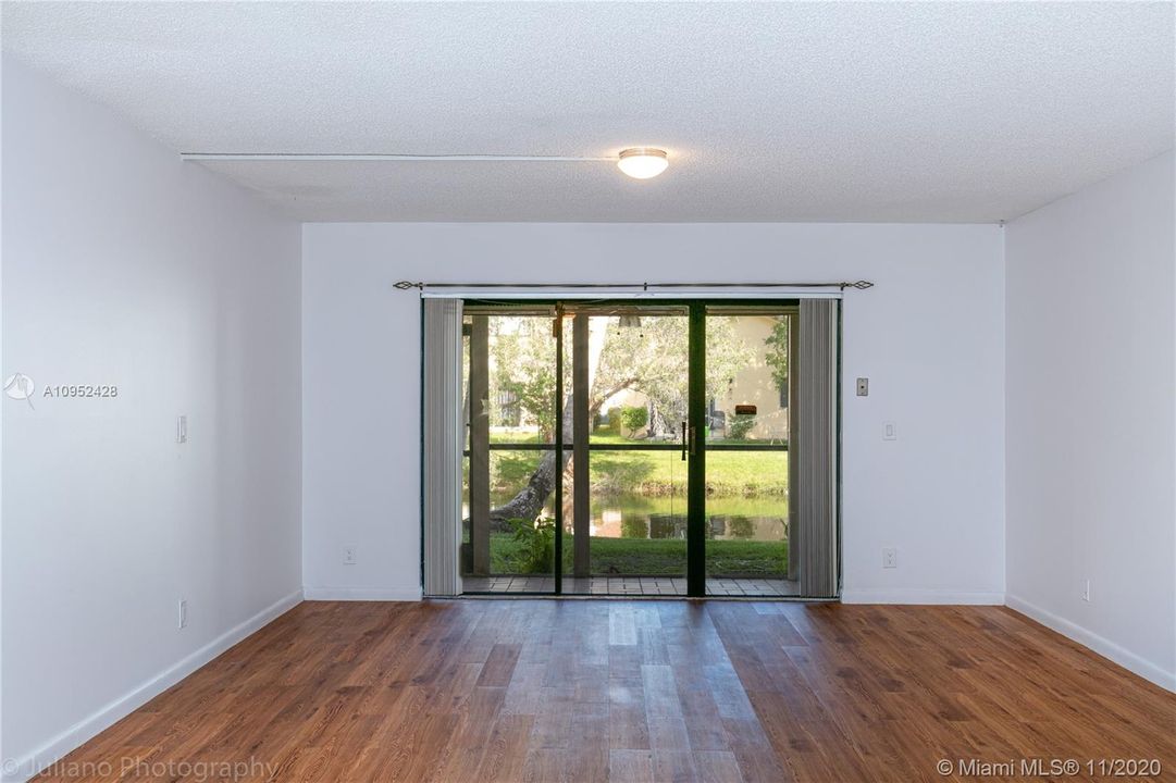Recently Rented: $1,690 (2 beds, 2 baths, 1256 Square Feet)