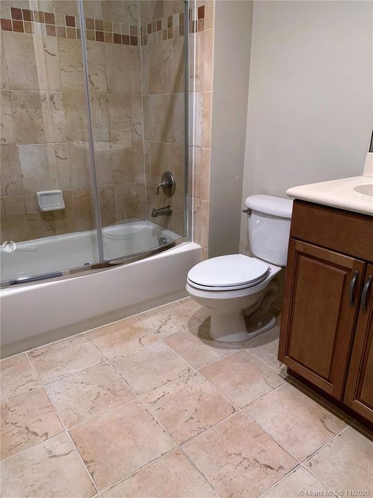 Recently Rented: $8,900 (7 beds, 7 baths, 5785 Square Feet)