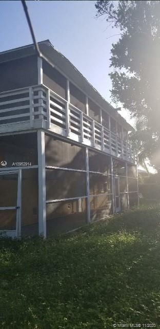Недавно продано: $316,800 (2 спален, 2 ванн, 1152 Квадратных фут)