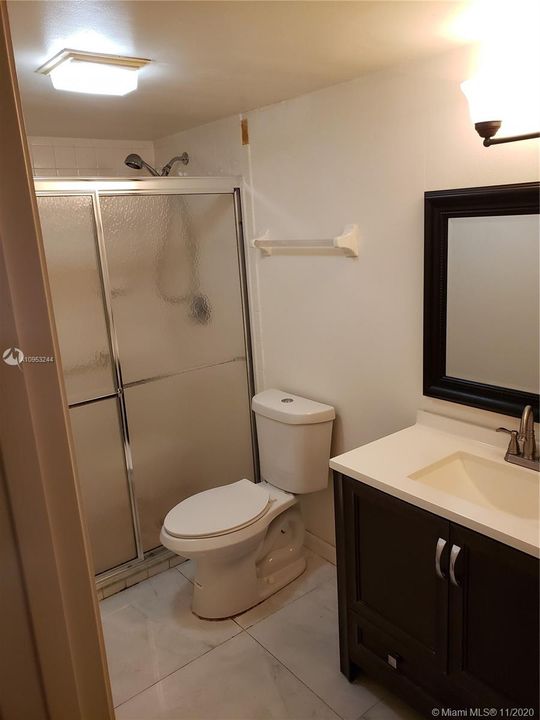 Recently Sold: $134,999 (2 beds, 2 baths, 1070 Square Feet)