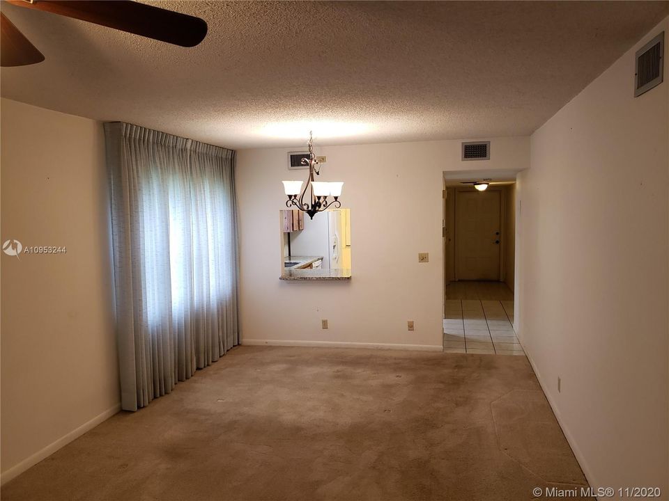 Recently Sold: $134,999 (2 beds, 2 baths, 1070 Square Feet)