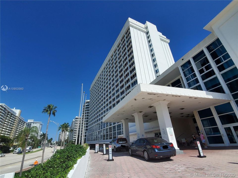 VALET AREA