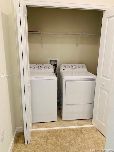 Recently Rented: $1,850 (3 beds, 2 baths, 1912 Square Feet)