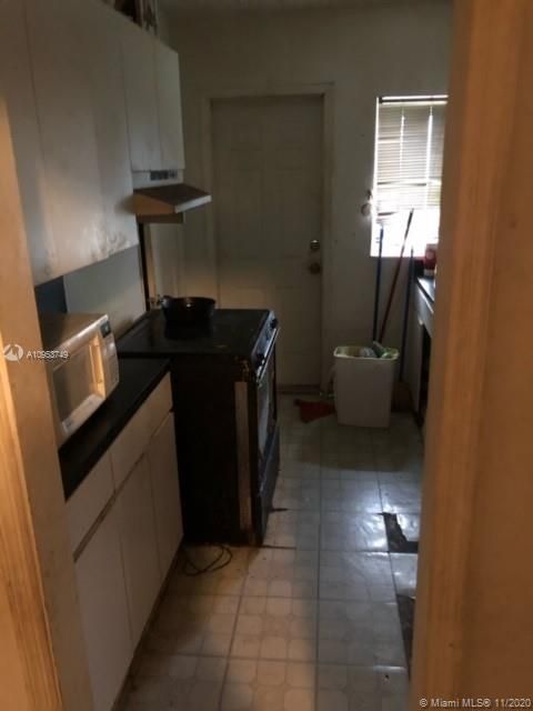 Vendido Recientemente: $149,000 (3 camas, 1 baños, 1106 Pies cuadrados)