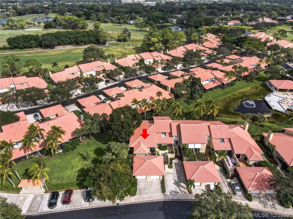 Recently Sold: $329,000 (2 beds, 2 baths, 1418 Square Feet)