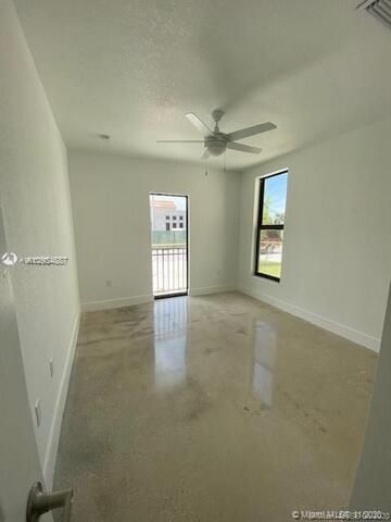 Recently Rented: $2,000 (4 beds, 2 baths, 0 Square Feet)