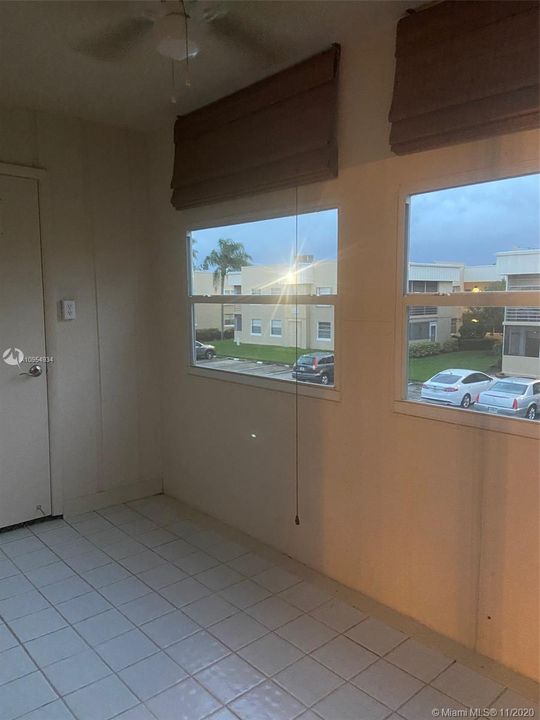 Vendido Recientemente: $69,900 (1 camas, 1 baños, 760 Pies cuadrados)