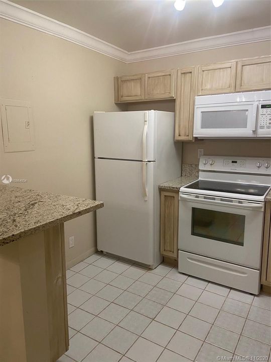 Recently Sold: $69,900 (1 beds, 1 baths, 760 Square Feet)