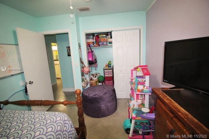 Vendido Recientemente: $225,000 (2 camas, 2 baños, 987 Pies cuadrados)