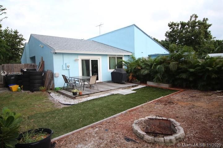Vendido Recientemente: $225,000 (2 camas, 2 baños, 987 Pies cuadrados)