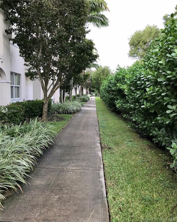Recently Sold: $265,000 (3 beds, 2 baths, 1207 Square Feet)