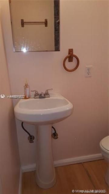 Недавно арендовано: $775 (0 спален, 1 ванн, 1611 Квадратных фут)