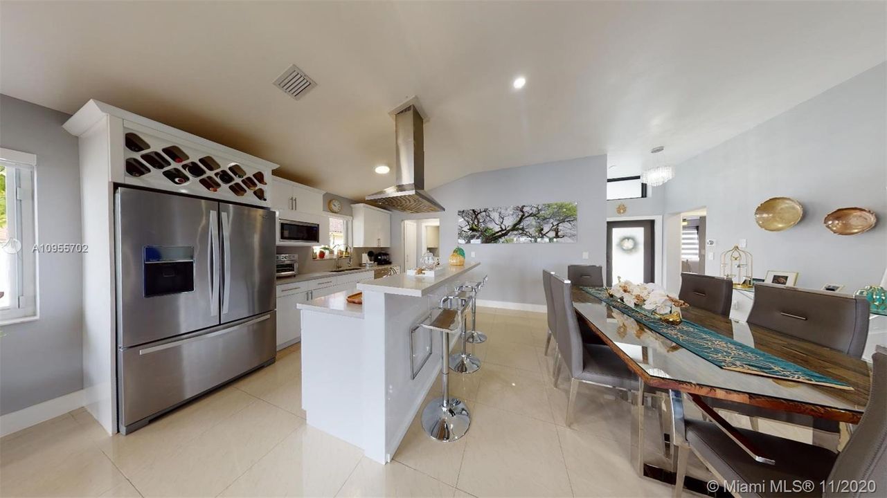 Vendido Recientemente: $420,000 (3 camas, 2 baños, 1410 Pies cuadrados)