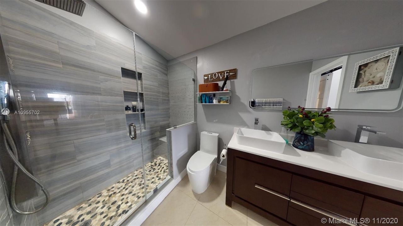 Vendido Recientemente: $420,000 (3 camas, 2 baños, 1410 Pies cuadrados)