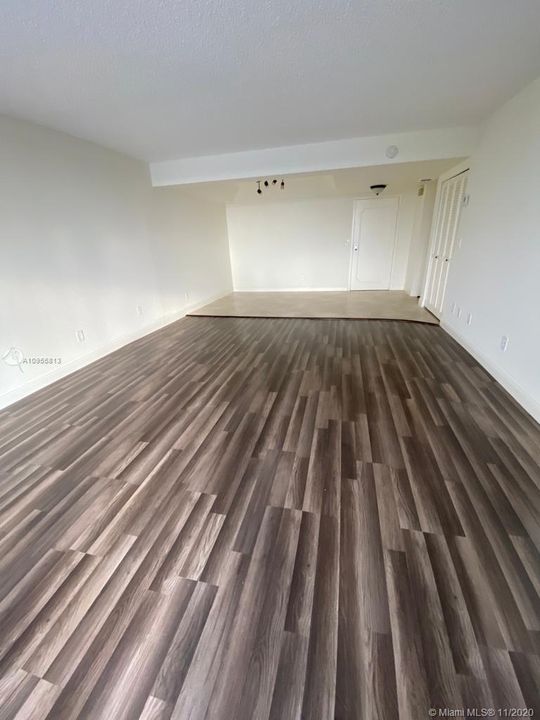 Недавно арендовано: $1,450 (1 спален, 1 ванн, 1016 Квадратных фут)