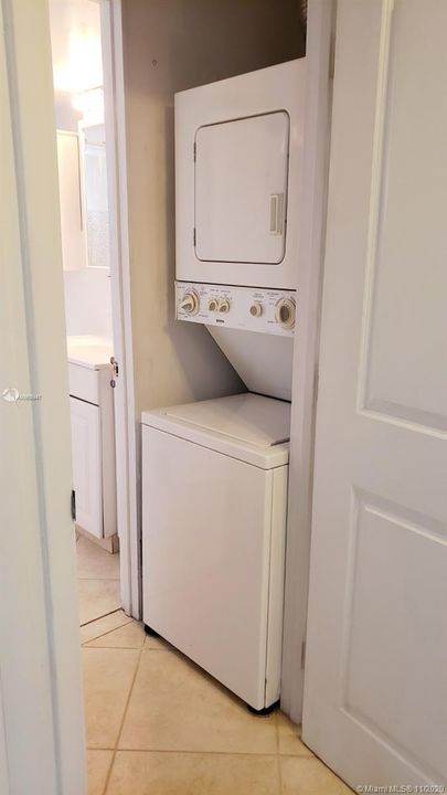 Vendido Recientemente: $120,000 (1 camas, 1 baños, 535 Pies cuadrados)