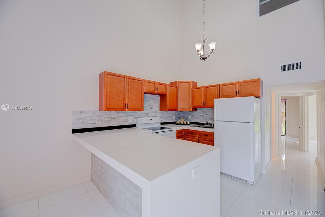 Недавно продано: $146,000 (3 спален, 2 ванн, 849 Квадратных фут)