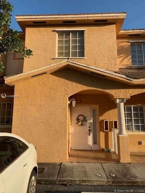 Recently Sold: $238,000 (2 beds, 2 baths, 1256 Square Feet)