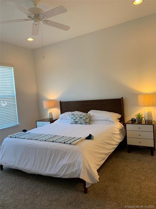 Recently Rented: $2,100 (4 beds, 4 baths, 2282 Square Feet)